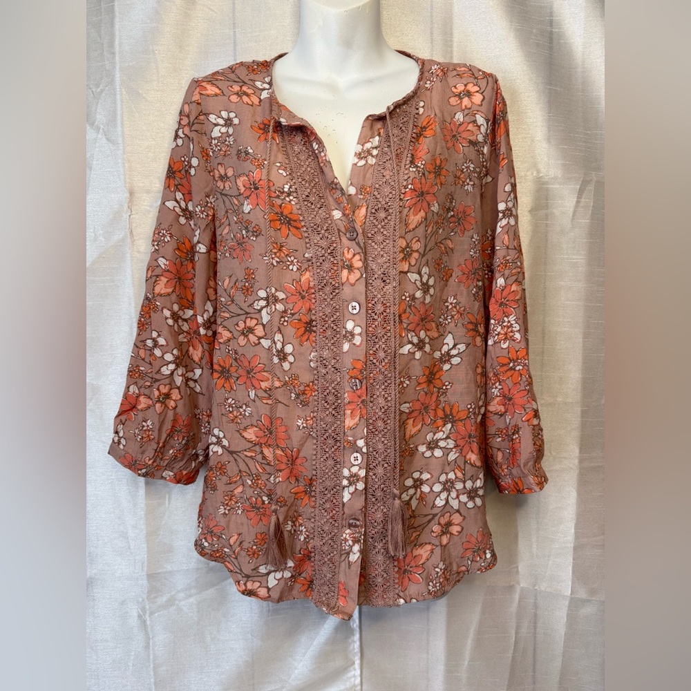 New with tags peasant top
